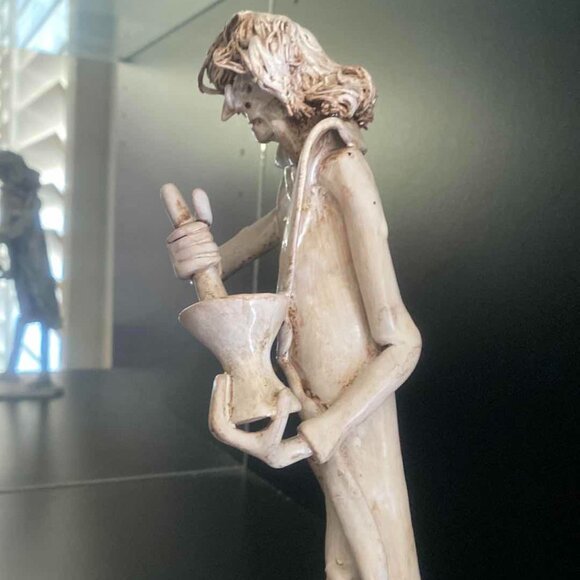 VINTAGE DINO BENCINI ITALIAN FIGURINE 10" HEIGHT - SIGNED IN GOOD CONDITION - Picture 2 of 5